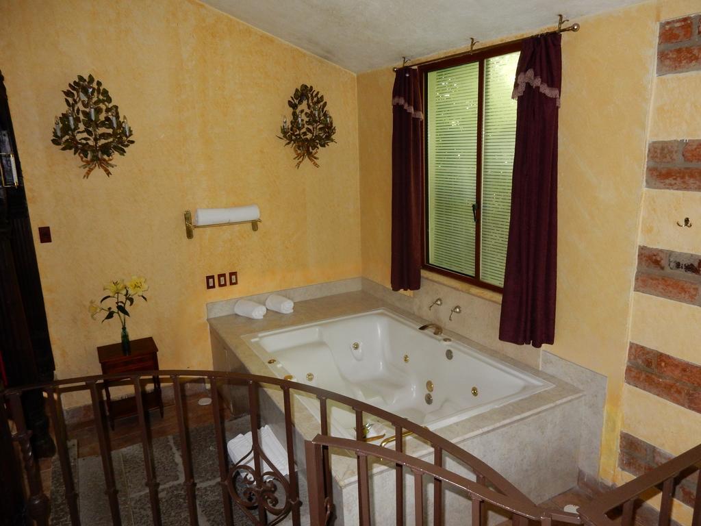 Las Calandrias Hotel อัทลิซโก ห้อง รูปภาพ